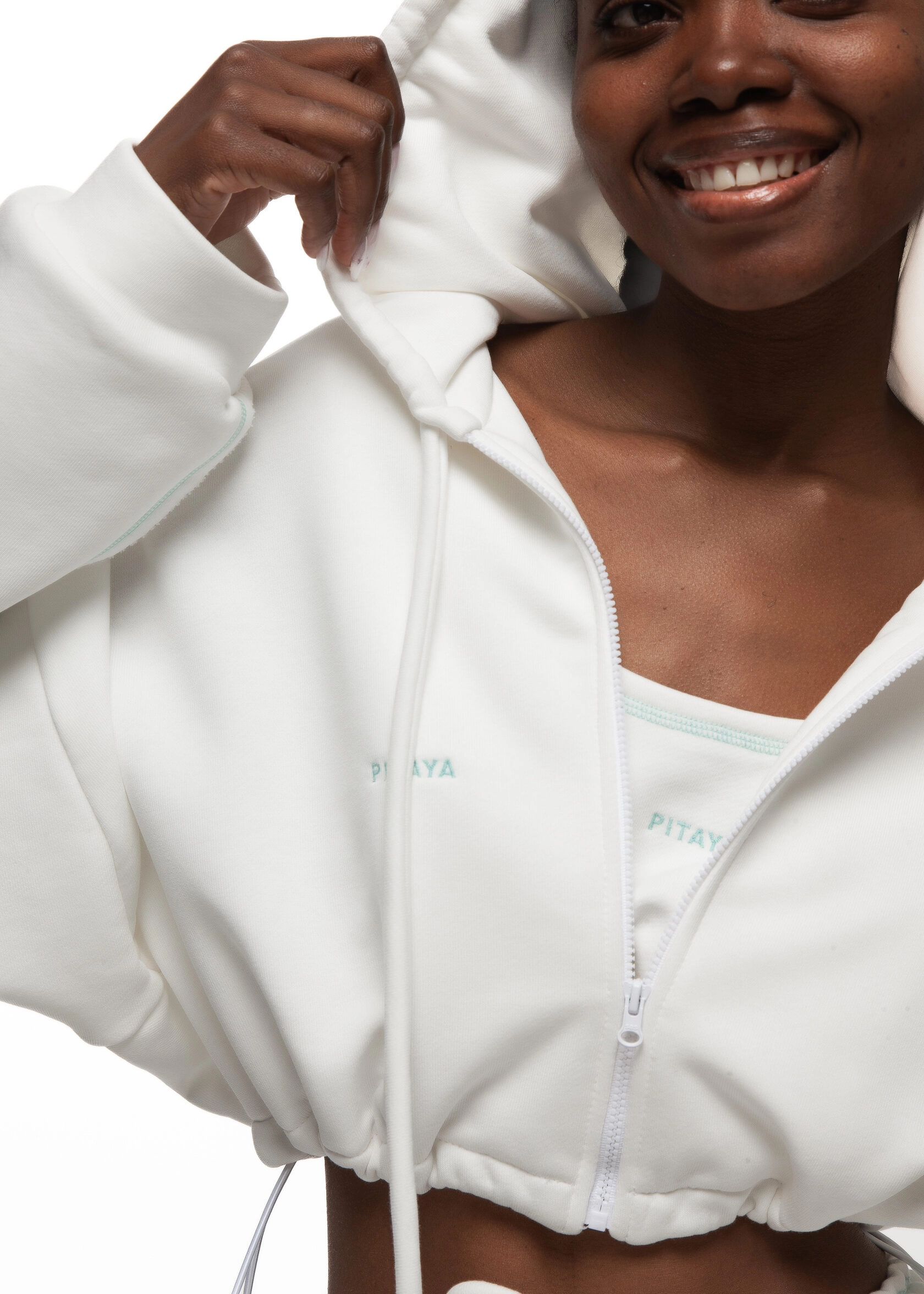 Худи MILK MIAMI(МИЛК МАЯМИ) в белом цвете - 40-42 (XS-S) - Молочный